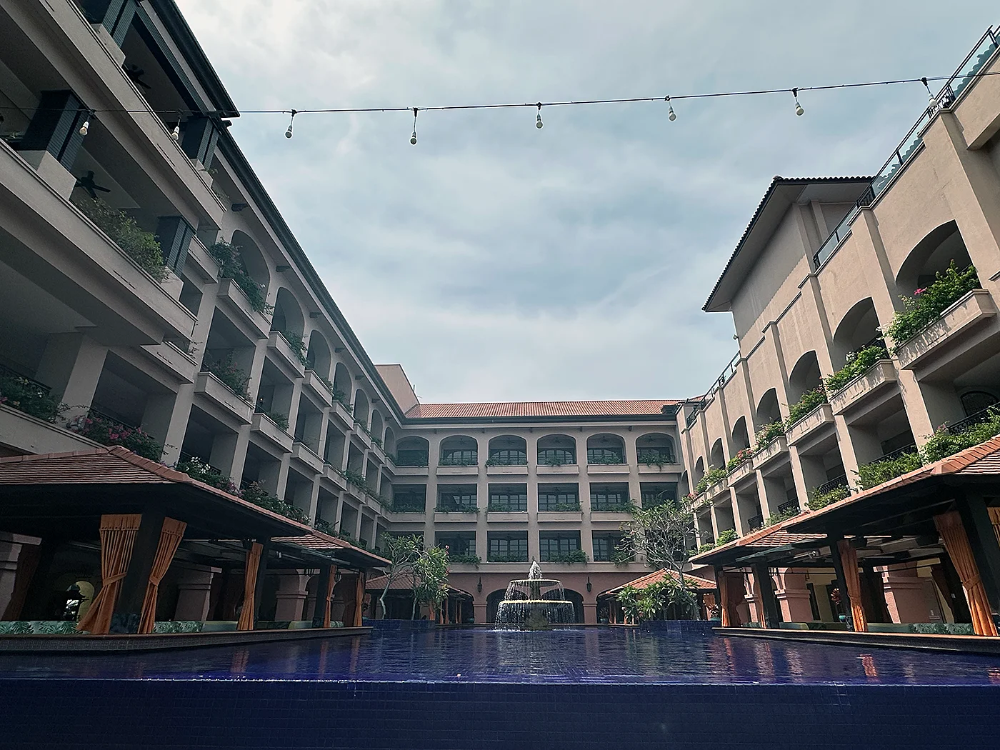 Casa Del Rio MELAKAの中庭