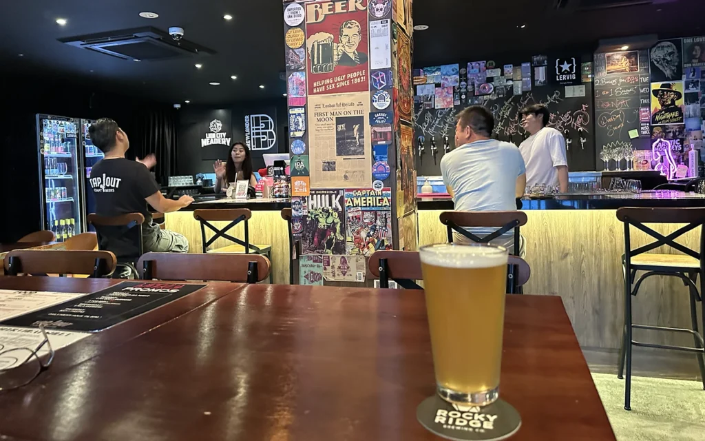 Tapout Craft Beers クラフトビール KATONG シンガポール