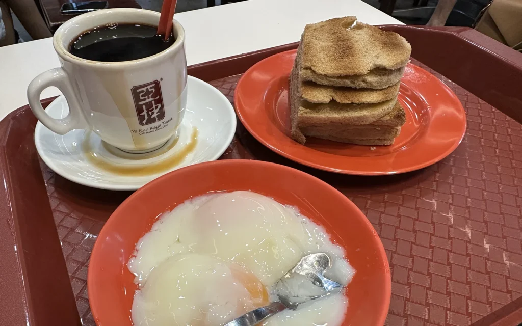 シンガポール カヤトースト コーヒー 朝食 Ya Kun Kaya Toast