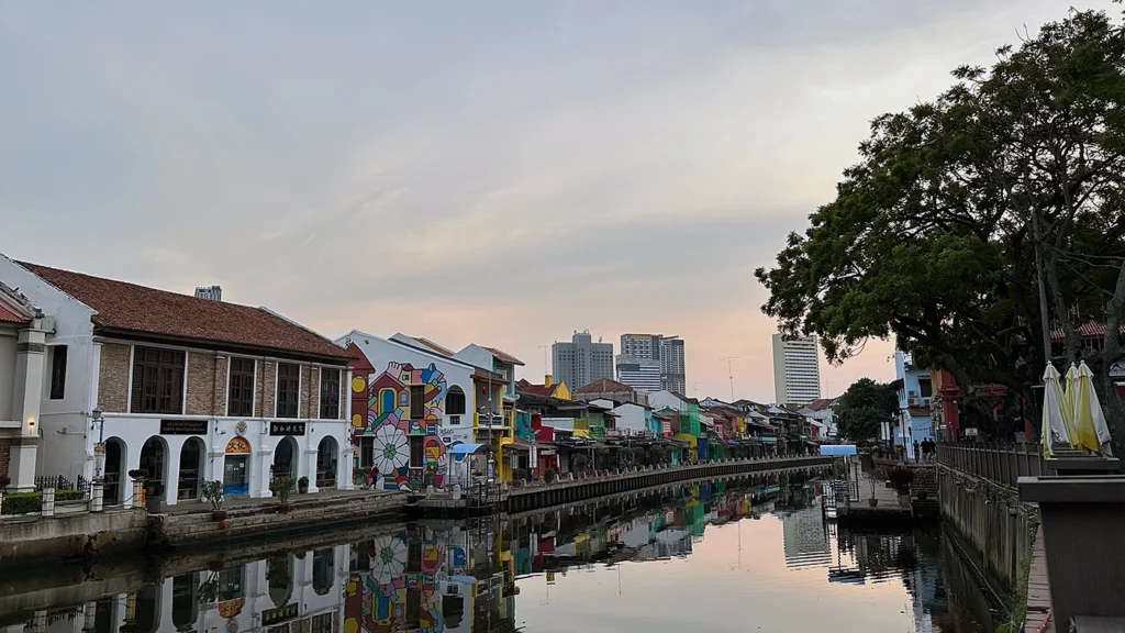 朝のマラッカ川 Morning Melaka River View