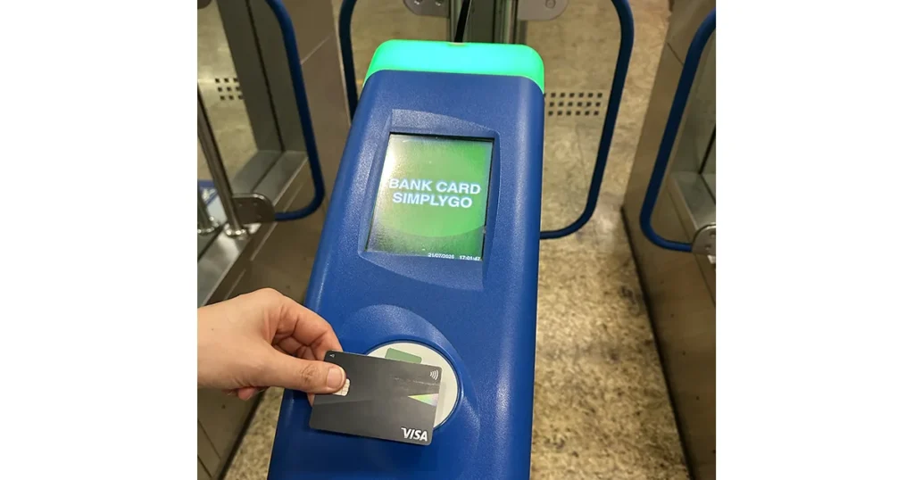 Shingapore Stay 2025 Day1-2　シンガポールのMRTはVISAタッチで乗れるようになりました。