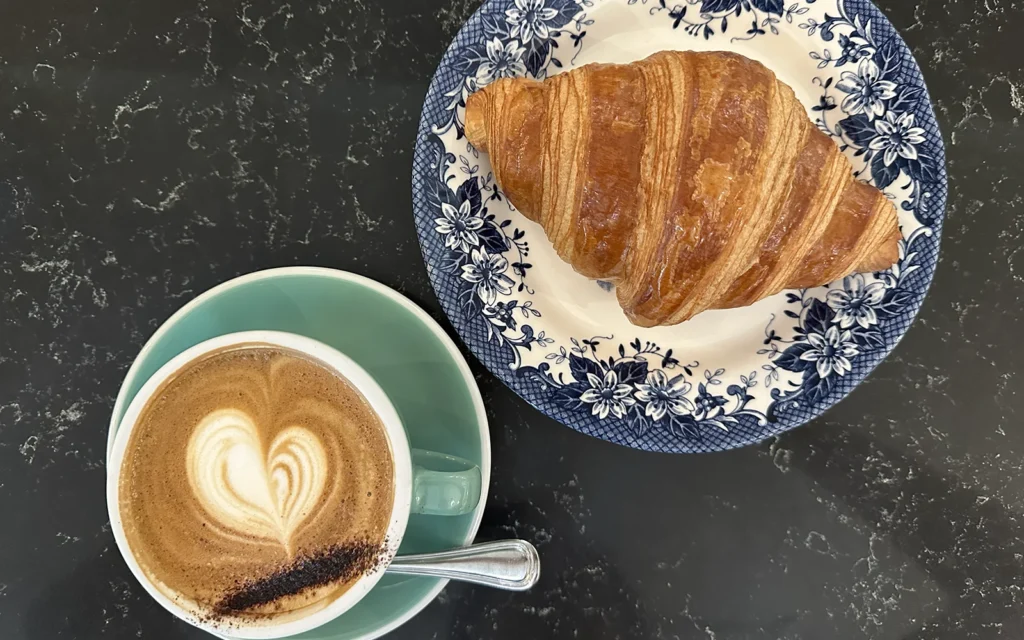 Shingapore Croissant & Cappuccino Tiong Bahru Bakery
