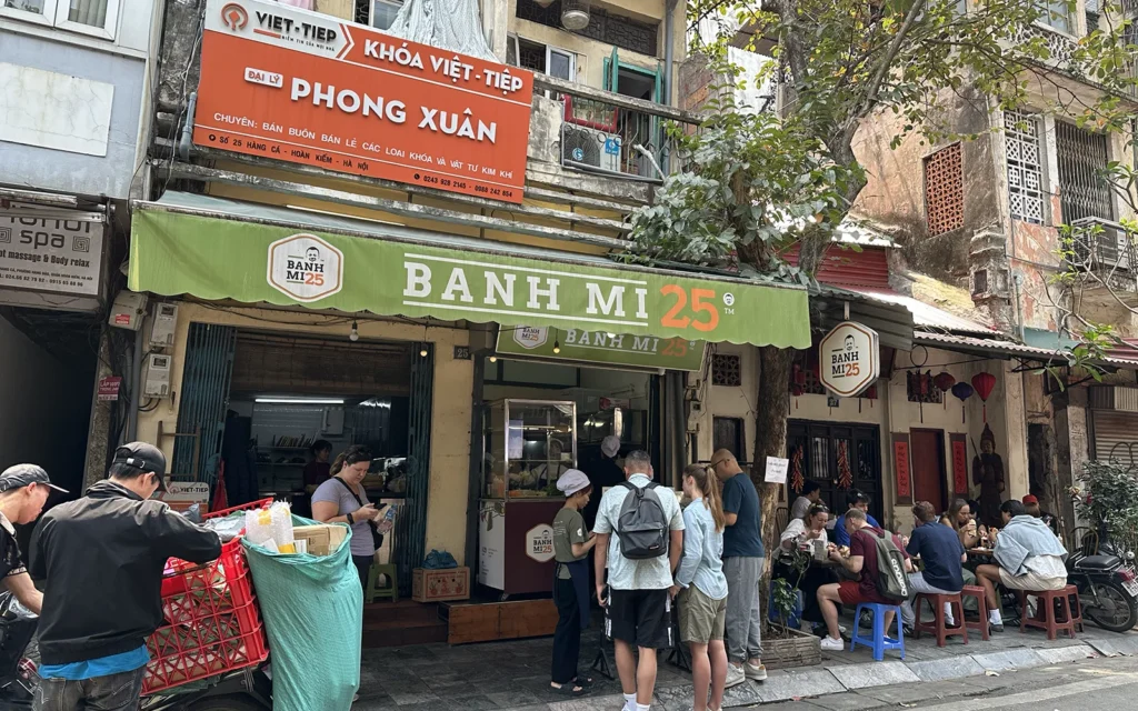 ハノイ Banh Mi 25 バンミー 店舗　旧市街