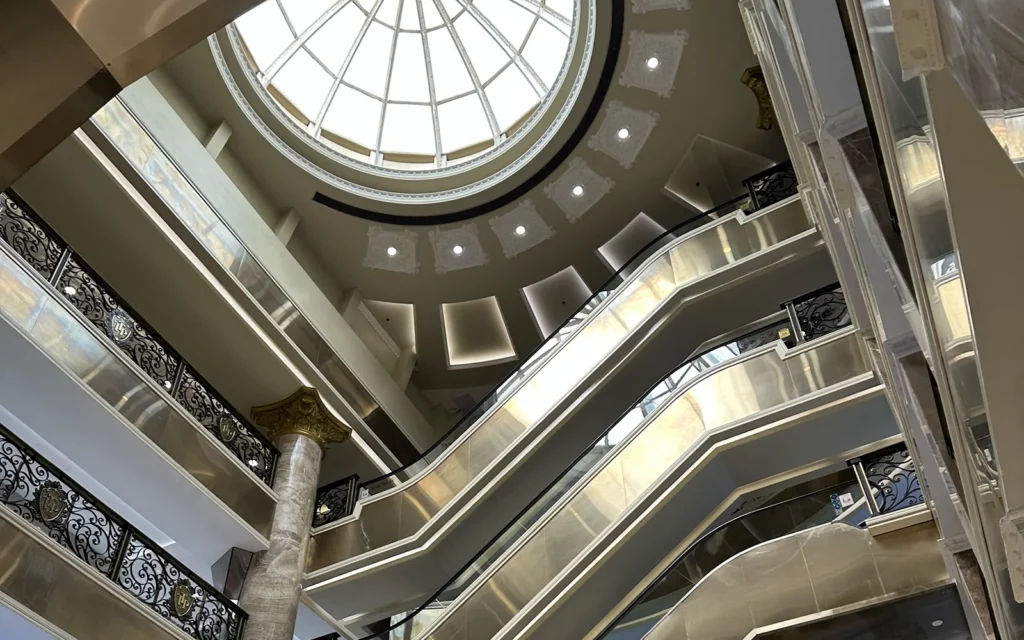 ハノイ Trang Tien Plaza デパート