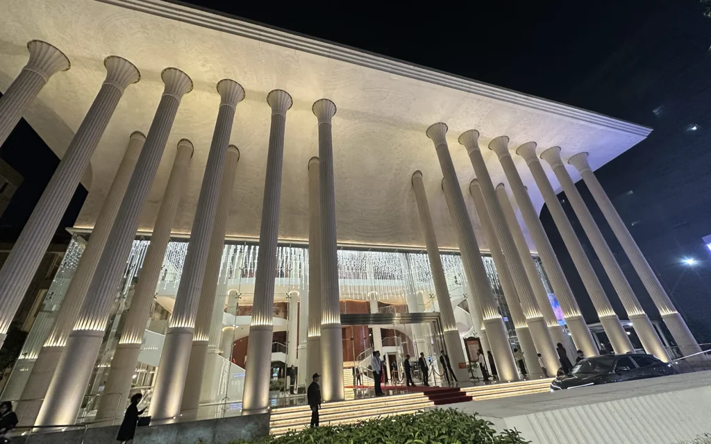 ハノイ オペラハウス