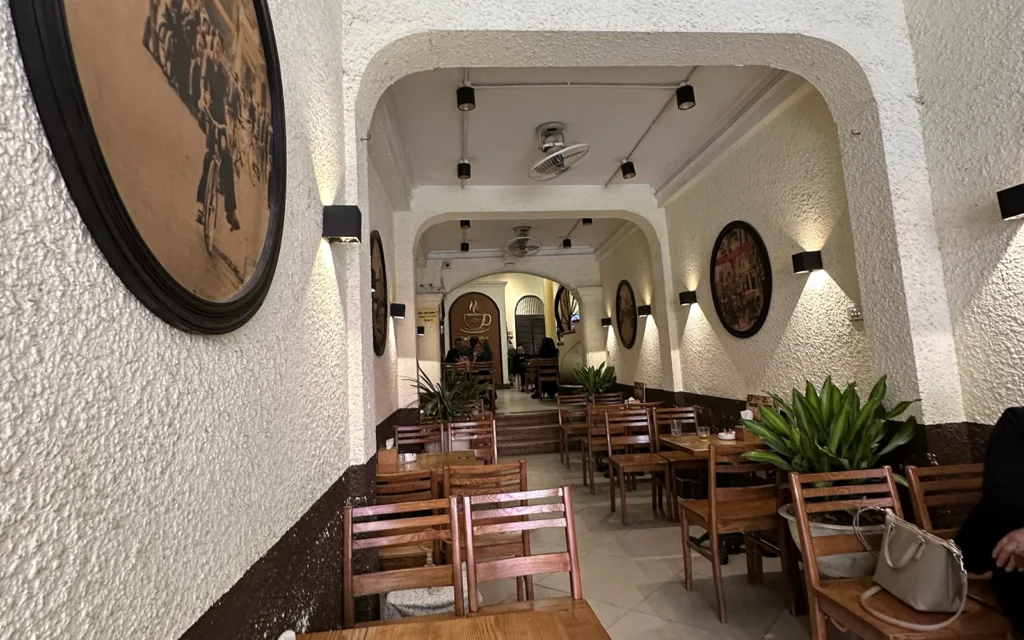 ハノイ Ca Phe Nghia 店内