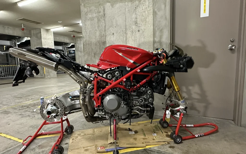 なんだかかっこいい。Ducati 1098S