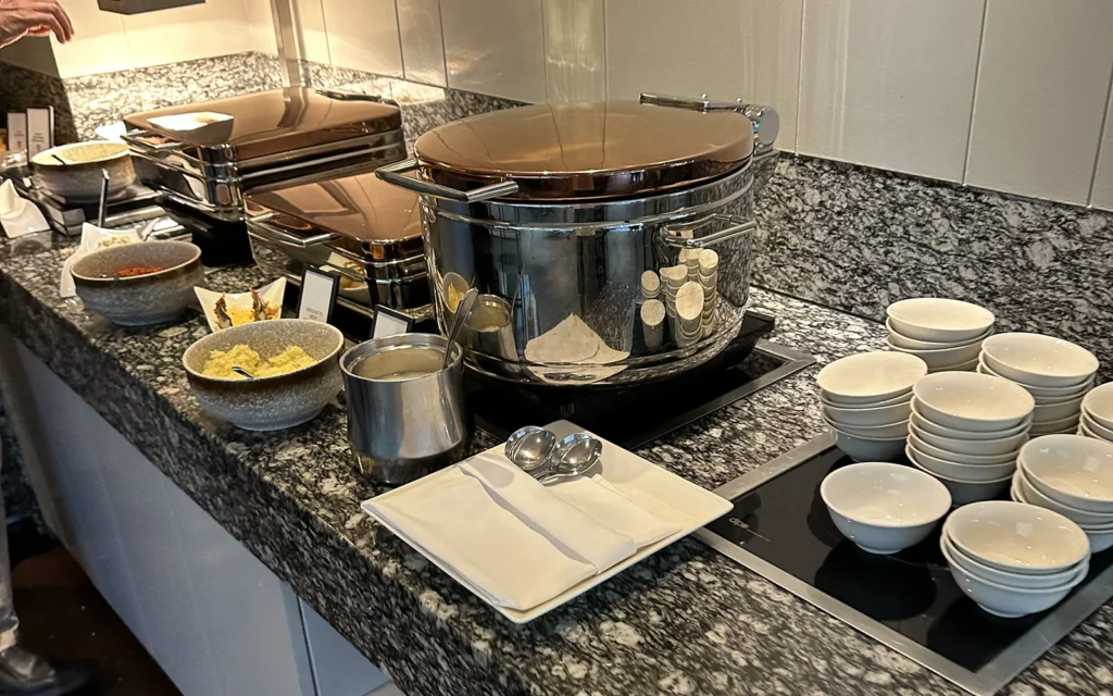 ヒルトンKLセントラル エグゼクティブラウンジ カクテルタイム