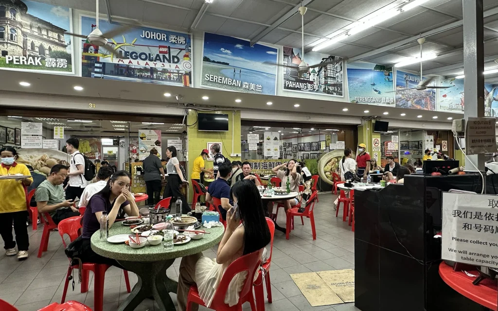 クアラルンプール ブキッビンタン Sun Fong Bak Kut Teh 店内