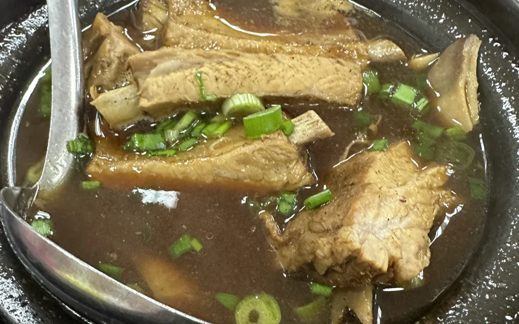 Sun Fong Bak Kut Teh 黒バクテー 肉骨茶