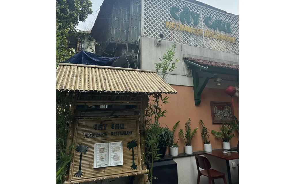 ハノイ CAY CAU ベトナム料理 デ シロイア ホテル